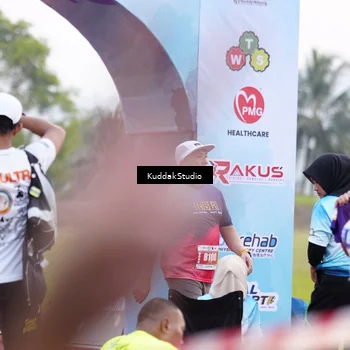 Runner Photo 4888478