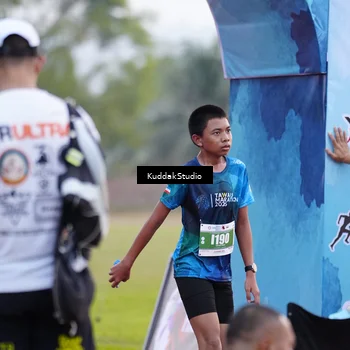 Runner Photo 4888498