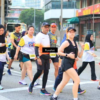 Runner Photo 4888513
