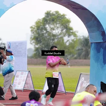 Runner Photo 4888523