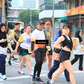 Runner Photo 4888577