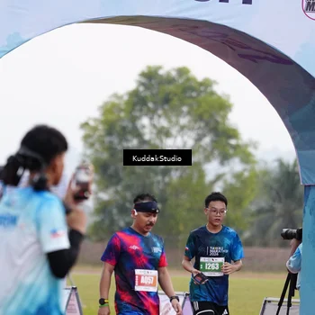 Runner Photo 4888611