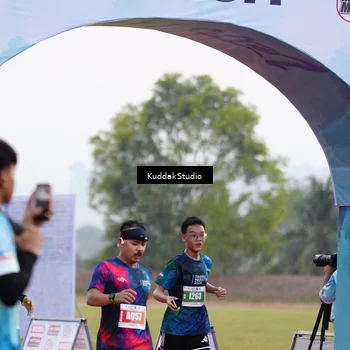 Runner Photo 4888616