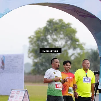 Runner Photo 4888623