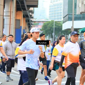 Runner Photo 4888670