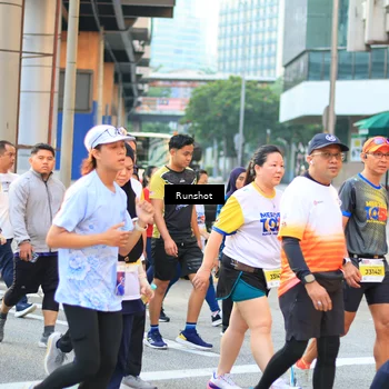 Runner Photo 4888674