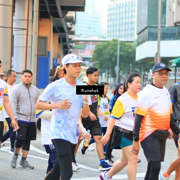 Runner Photo 4888694