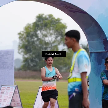Runner Photo 4888699