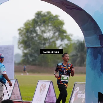 Runner Photo 4888721