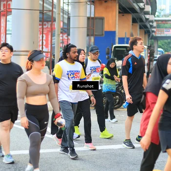Runner Photo 4888755