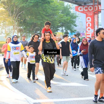 Runner Photo 4888795