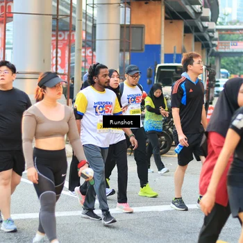 Runner Photo 4888824