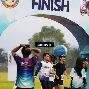 Runner Photo 4888876