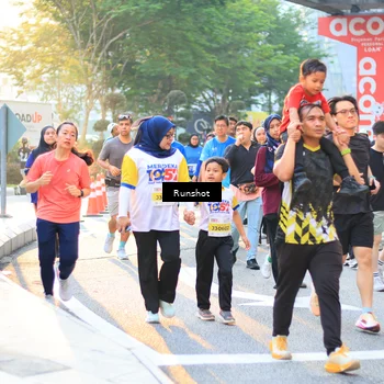 Runner Photo 4888882