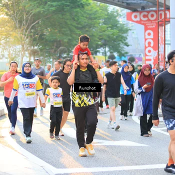 Runner Photo 4888899
