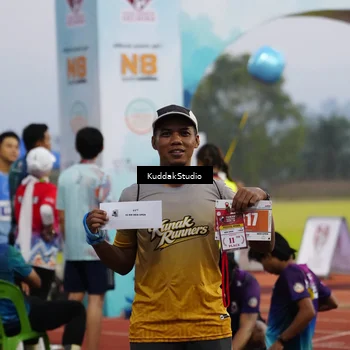 Runner Photo 4888916