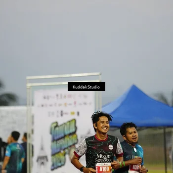 Runner Photo 4888945