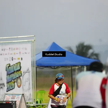 Runner Photo 4888948