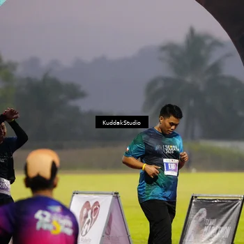 Runner Photo 4889215