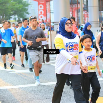 Runner Photo 4889243