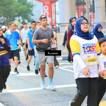 Runner Photo 4889262
