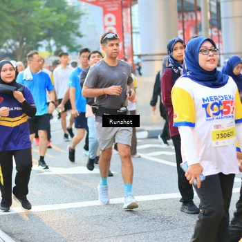 Runner Photo 4889288