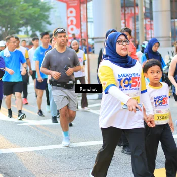 Runner Photo 4889335