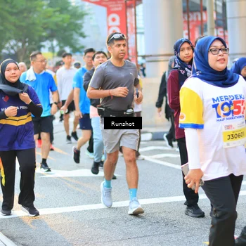 Runner Photo 4889365