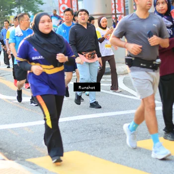 Runner Photo 4889426