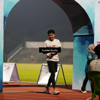Runner Photo 4889433