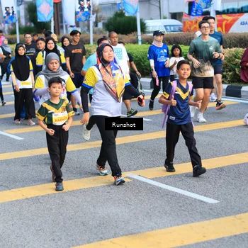 Runner Photo 4889477
