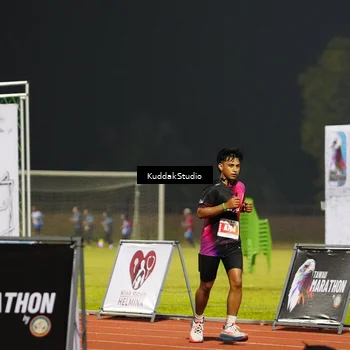 Runner Photo 4889479