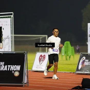 Runner Photo 4889599