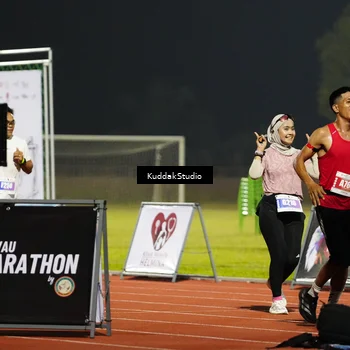 Runner Photo 4889600