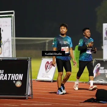 Runner Photo 4889627