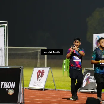 Runner Photo 4889649