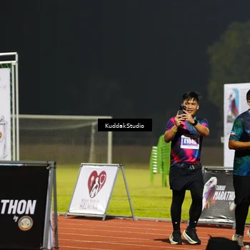 Runner Photo 4889652
