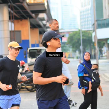 Runner Photo 4889701