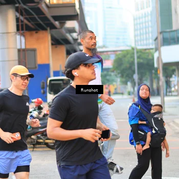 Runner Photo 4889743