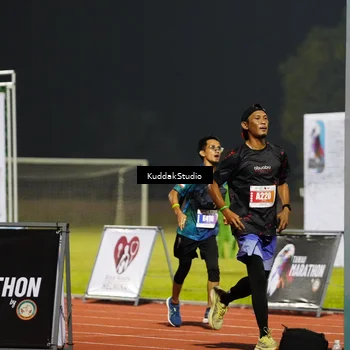 Runner Photo 4889799