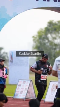 Runner Photo 4889835