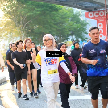 Runner Photo 4889890