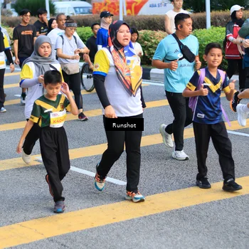 Runner Photo 4889912