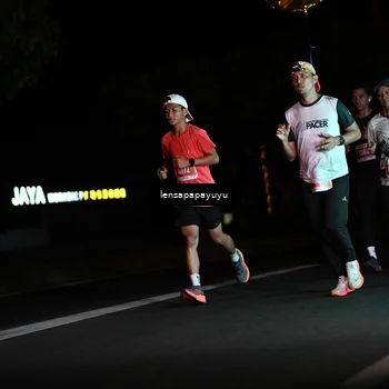 Runner Photo 4889913