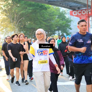 Runner Photo 4889919