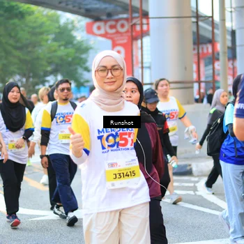 Runner Photo 4889946