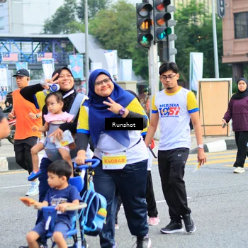 Runner Photo 4890033