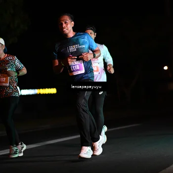 Runner Photo 4890106