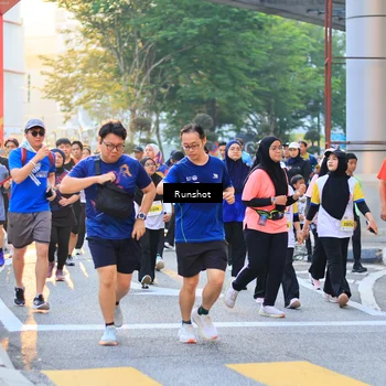 Runner Photo 4890117