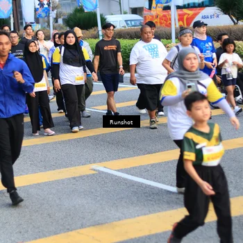 Runner Photo 4890120